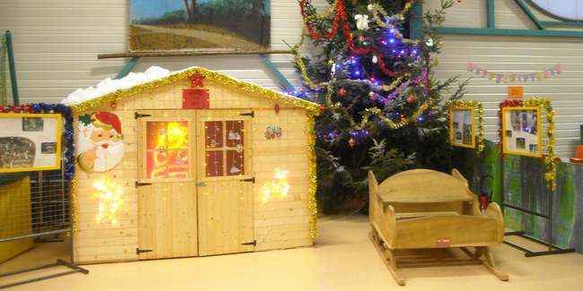 le monde des petits loup Laval Mayenne enfant famille maison du père Noël
