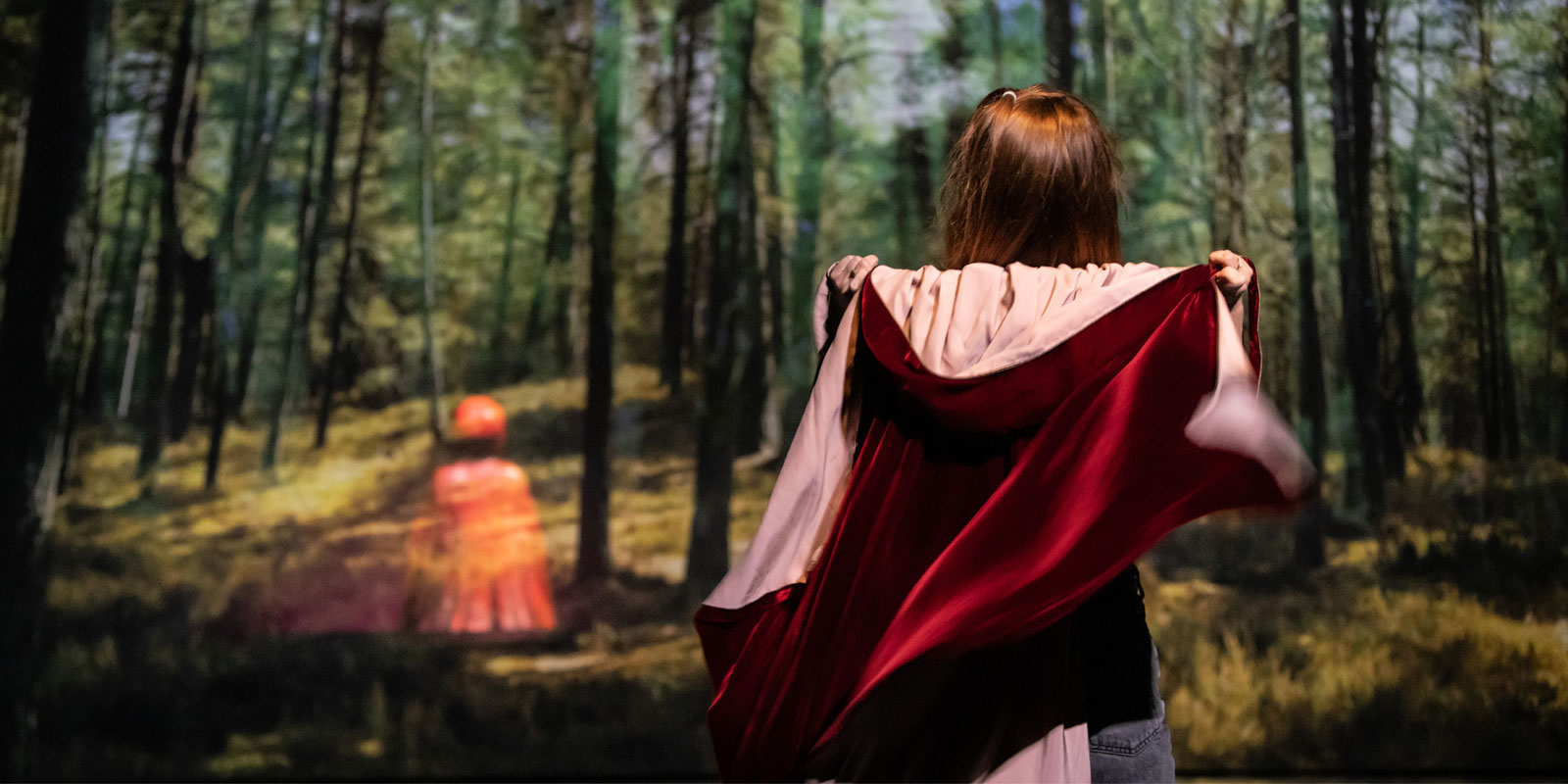 Spectacle "Le Petit Chaperon Rouge" en famille au Théâtre de Laval