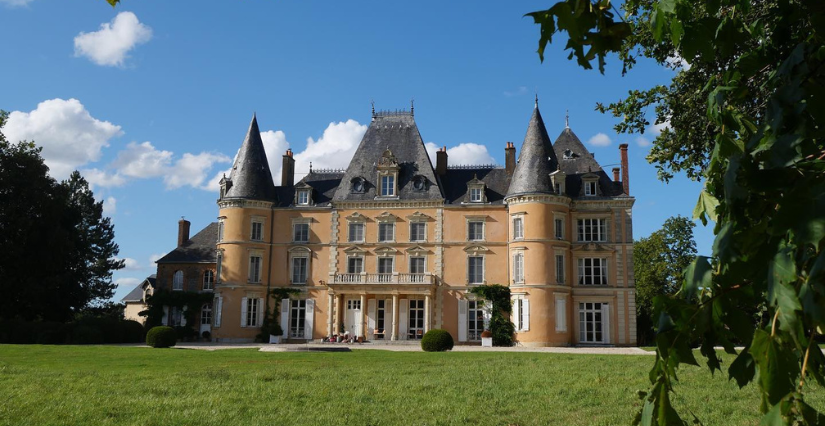 Visite guidée des extérieurs du Château de la Carrière, en famille, La Cropte