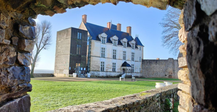 Visite commentée de la forteresse du château de Ste Suzanne