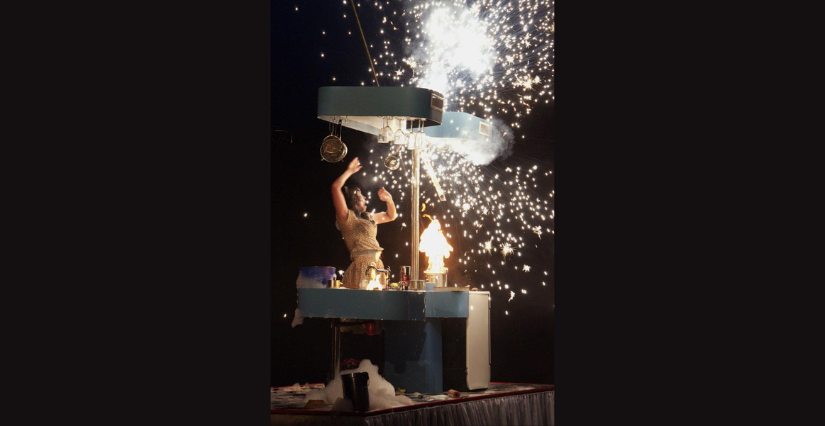 © Cie TOUT EN VRAC Spectacle "La Cuisinière", en famille, Les Estivales de Laval Agglomération, Laval