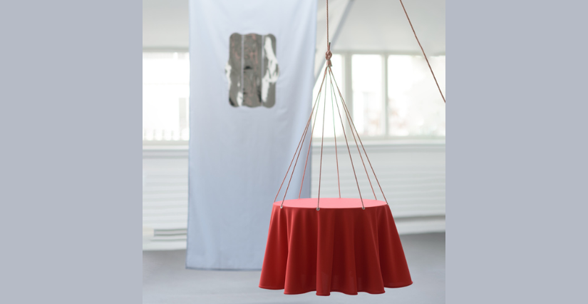 Exposition "Quand le sol devient plafond", en famille, Le Kiosque, Mayenne