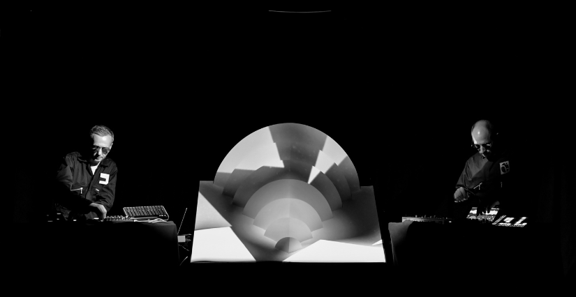 Spectacle" EKLA !", dès 4 ans, Le Kiosque, Mayenne