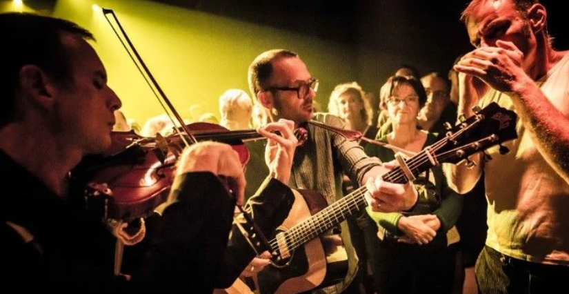 Concert "Grand hôtel", en famille, La Bib, Laval