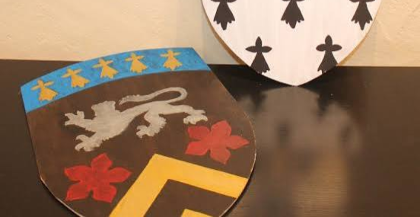 Atelier créatif "Peins ton bouclier", à partir de 5 ans, château de Sainte-Suzanne