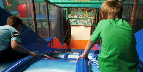 Le monde des petits loups, le parc de jeux indoor à Laval