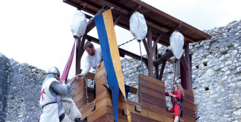 "À l'assaut du château", animation famille au Château de Ste Suzanne