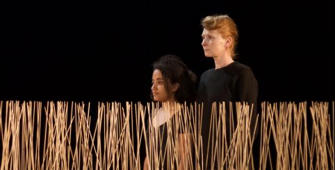 "Muesli" théâtre d'objets, en famille dès 11 ans. festival Au Temps pour Nous ! #2, Le Carré, Château-Gontier Laval